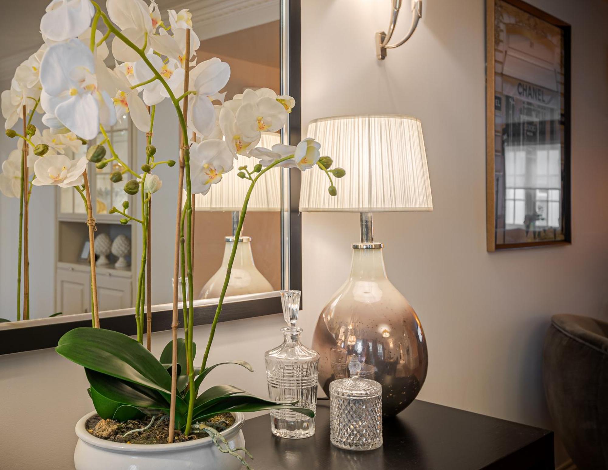 Modern 3 Bedroom Luxury House With Garage In Central London Exteriör bild