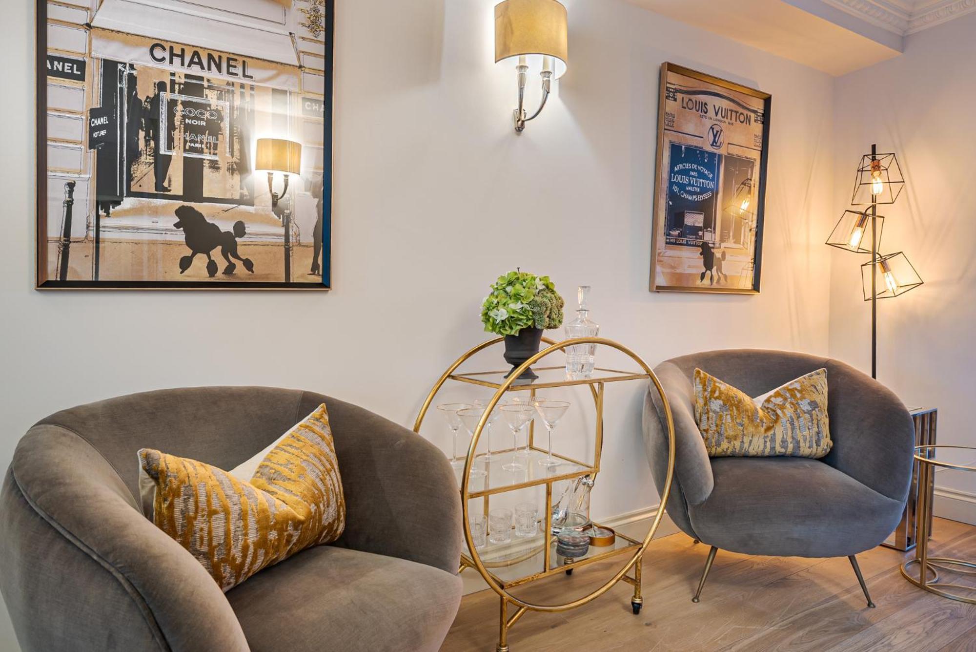 Modern 3 Bedroom Luxury House With Garage In Central London Exteriör bild