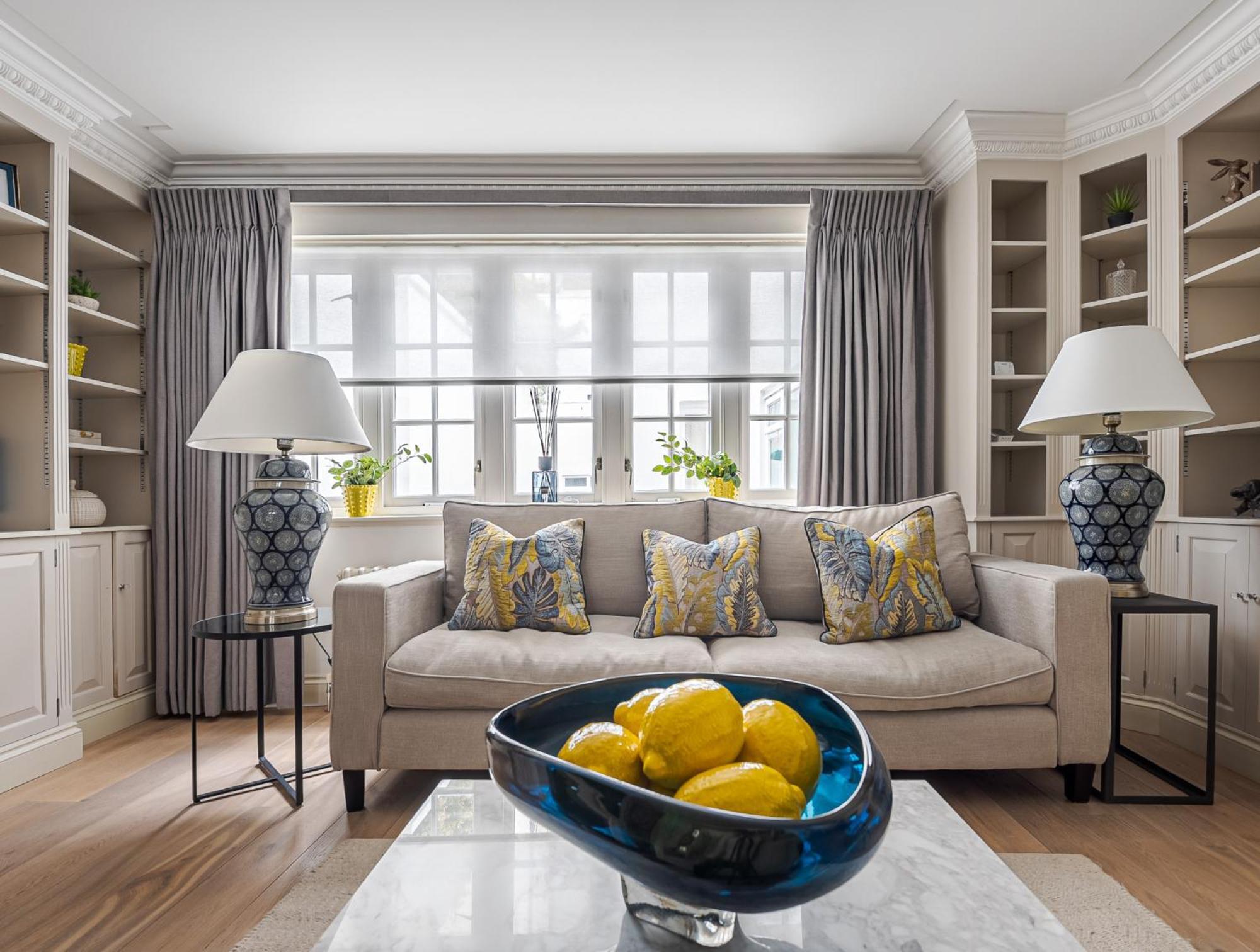Modern 3 Bedroom Luxury House With Garage In Central London Exteriör bild